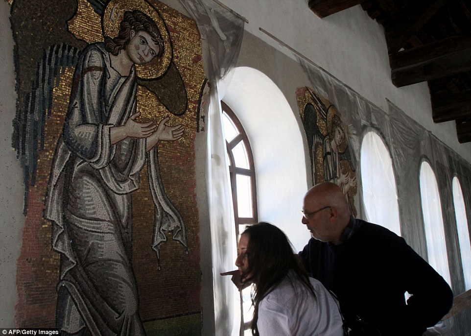 The-Church-of_the_Nativity_is_one_of_the_first_Christian_Church-a-104_1464630728243