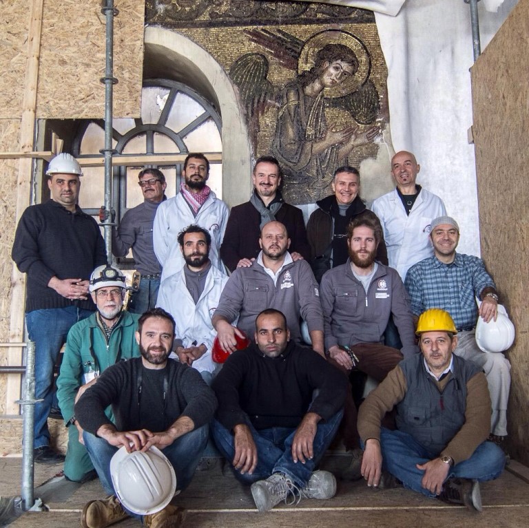 piacenti-spa-restauro-nativita-betlemme-nativity-church-restoration-team-14-768x767