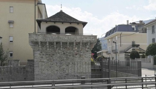 Domo, completato il restauro della torretta medievale: pronto l’anfiteatro da oltre cento posti