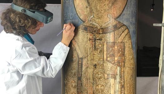 Ansa – Azzurro, rosa, ombre per Natività